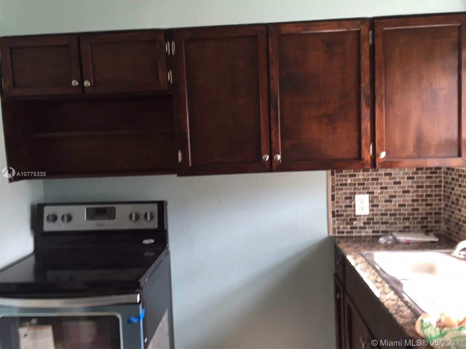 See details / 1445 sq. ft. $ 2019-11-19 0 Photo