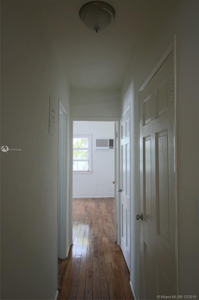 See details / sq. ft. $ 2019-12-03 0 Photo