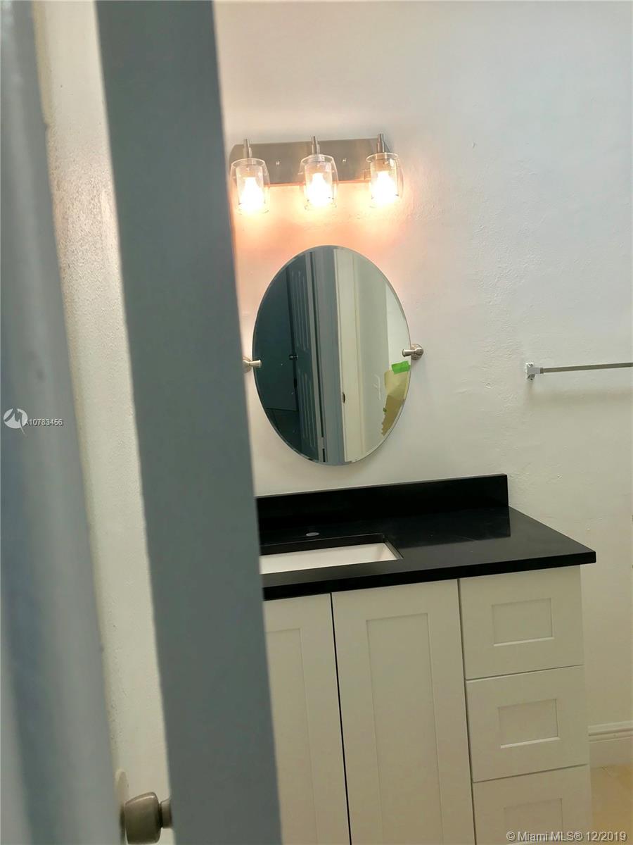 See details / sq. ft. $ 2019-12-06 0 Photo