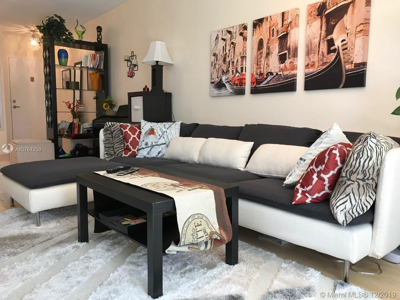 Photo of 3001 Ocean Dr #315, Hollywood, Florida, 33019 -