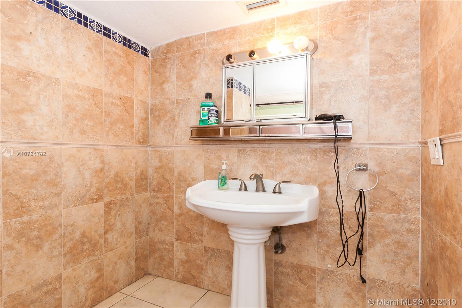 See details / 1506 sq. ft. $ 2019-12-09 0 Photo