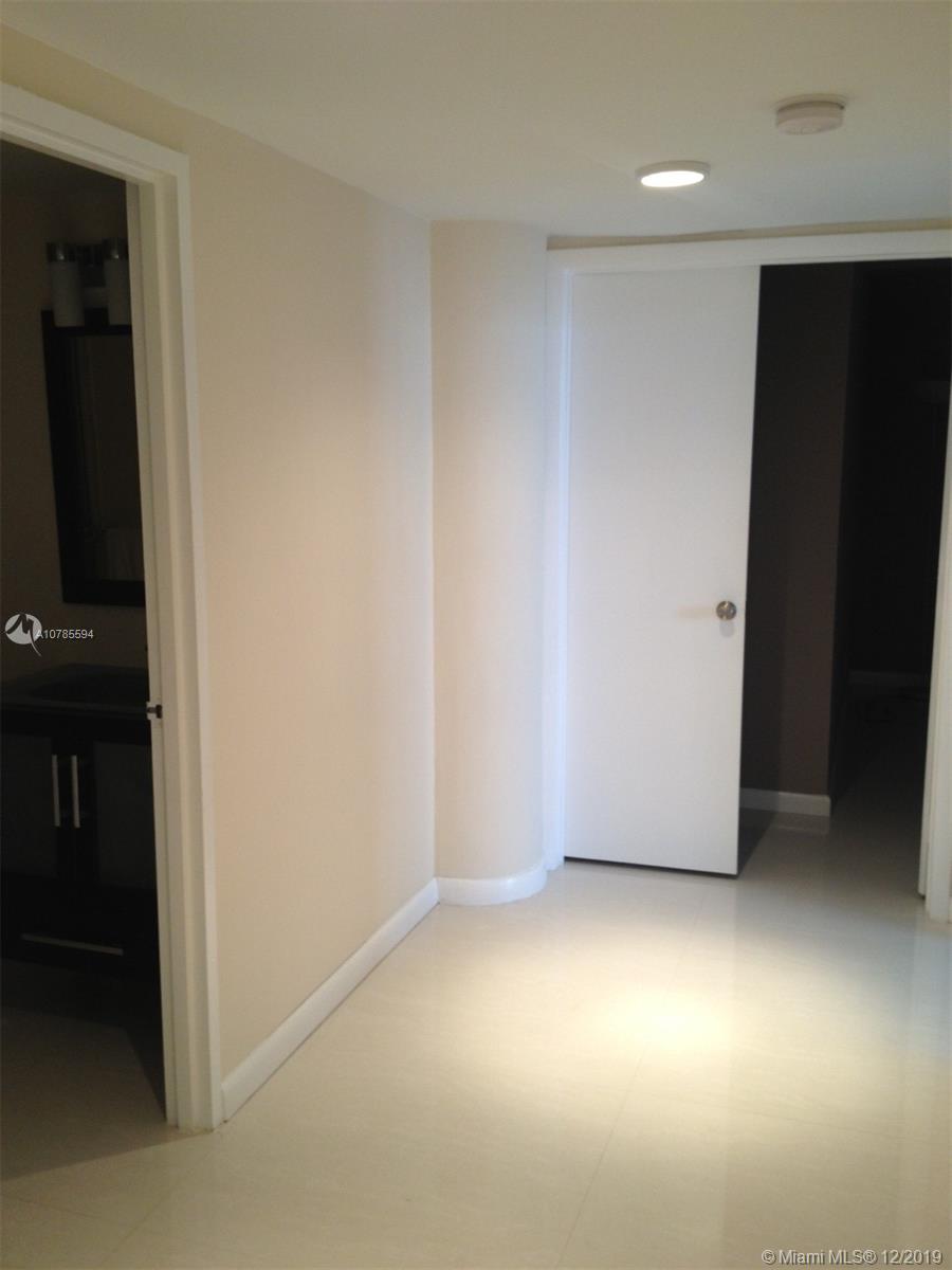 Photo of 3725 Ocean Dr #1222, Hollywood, Florida, 33019 -