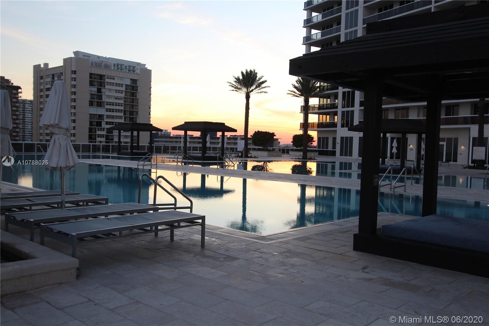 Ver detalles 3710 2 / 2 1782 sq. ft. $ 2020-02-12 0 foto