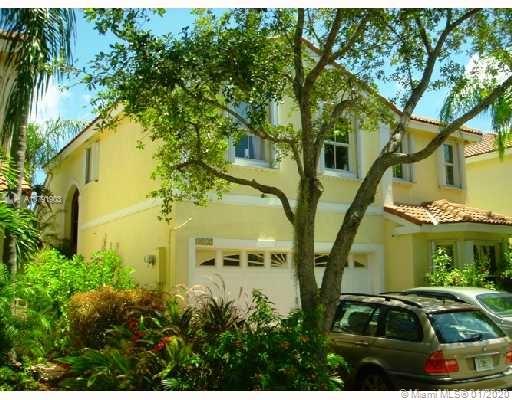 Photo 1 of Queen Palm Ct