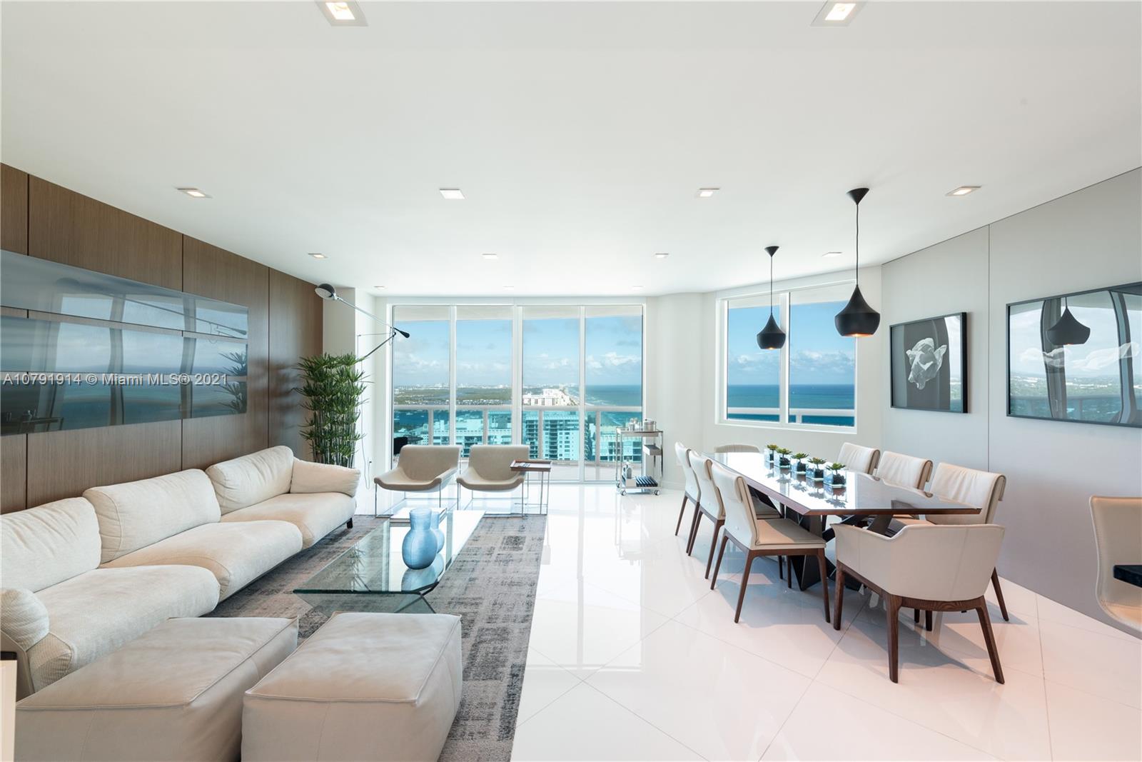 Photo of 2711 Ocean Dr #3301, Hollywood, Florida, 33019 -