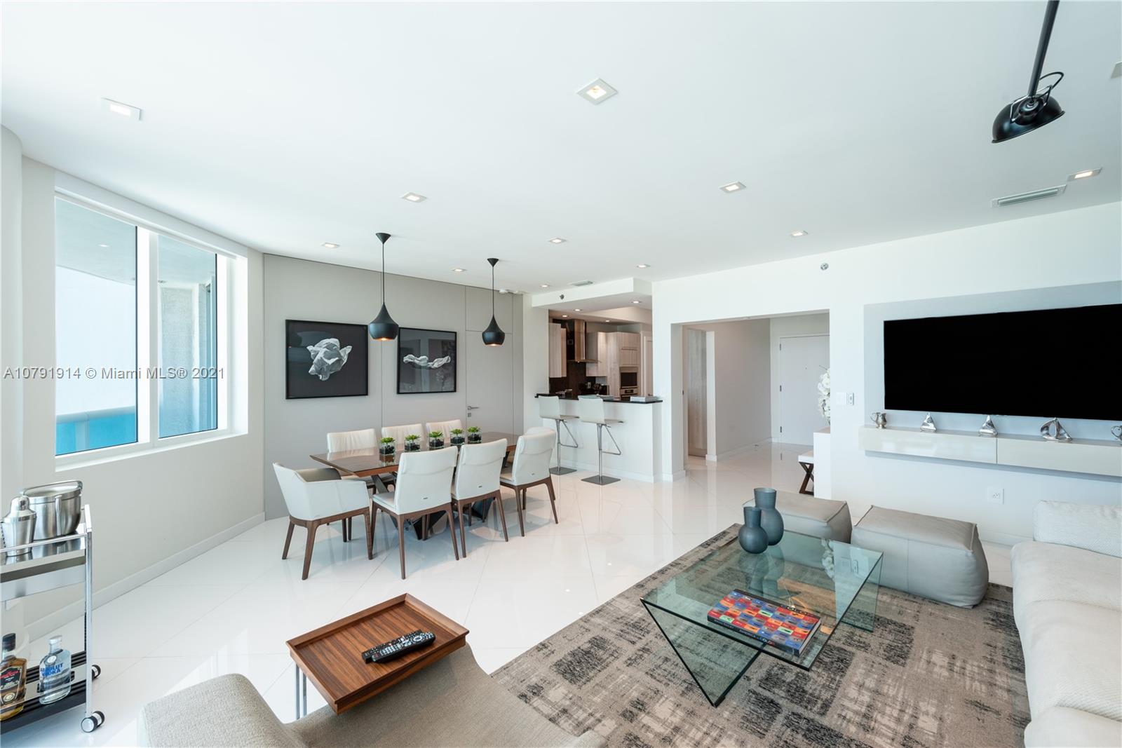 Photo of 2711 Ocean Dr #3301, Hollywood, Florida, 33019 -