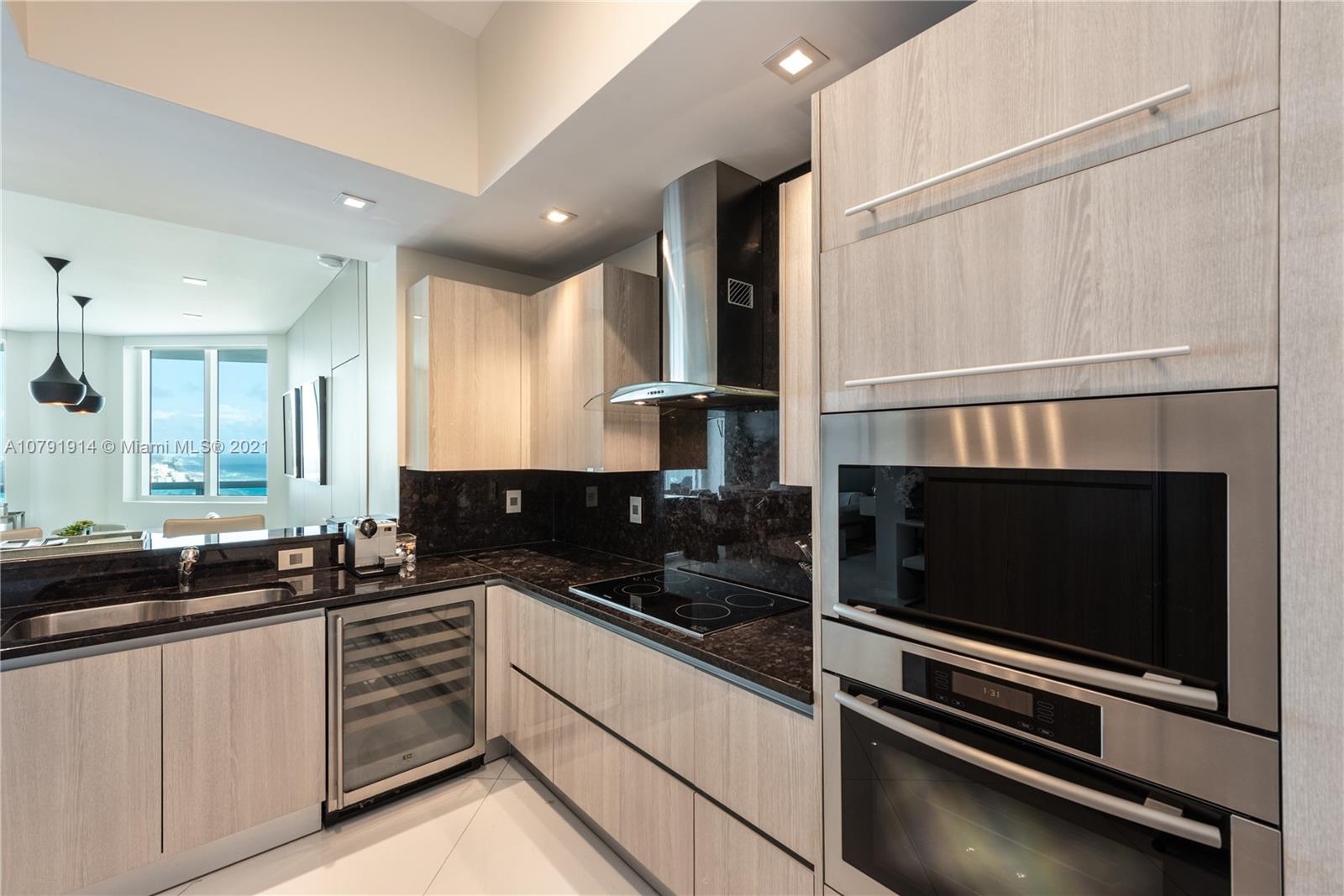 Photo of 2711 Ocean Dr #3301, Hollywood, Florida, 33019 -