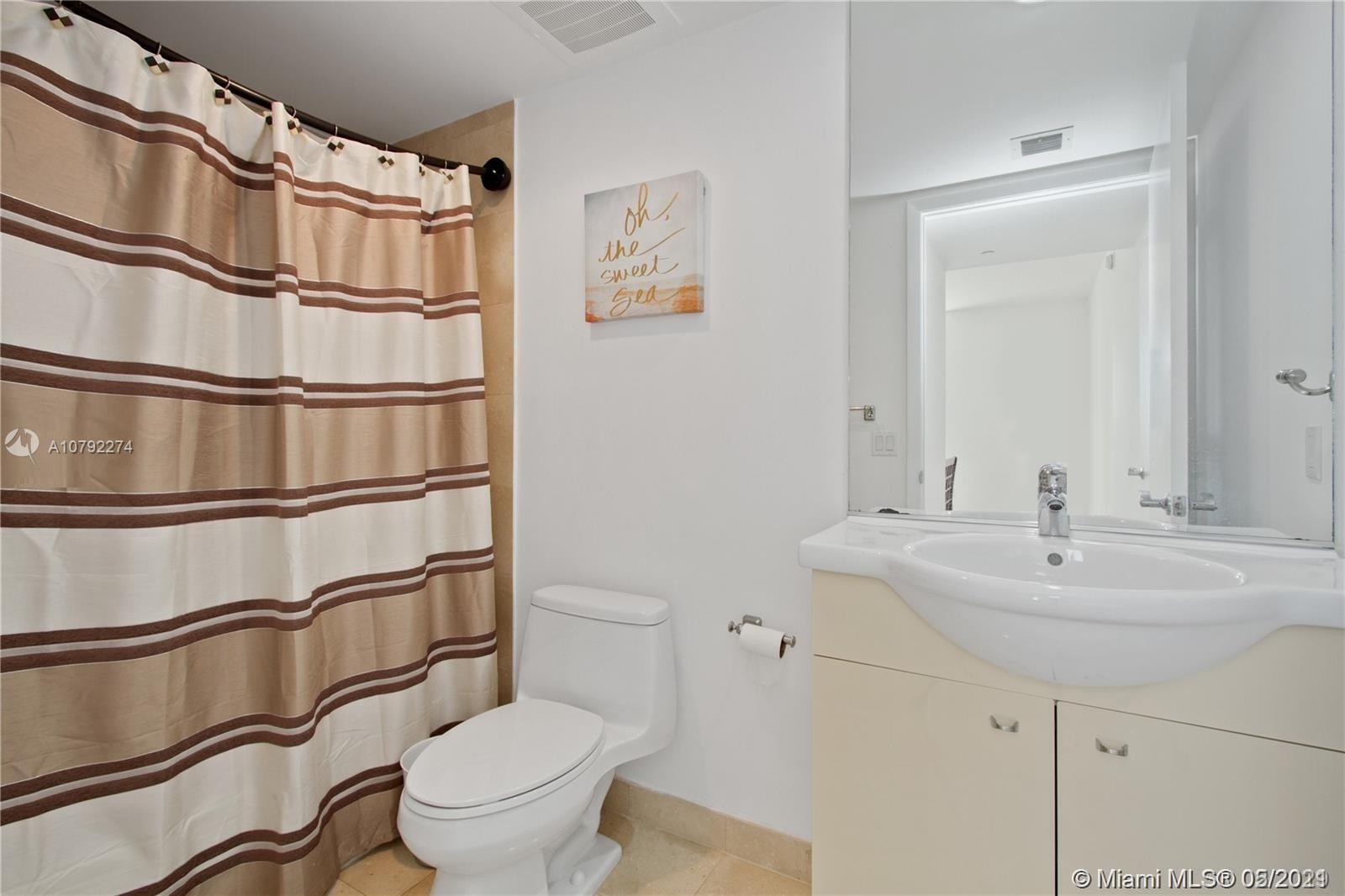 See details 4503 3 / 3 1733 sq. ft. $ 2020-05-21 0 Photo