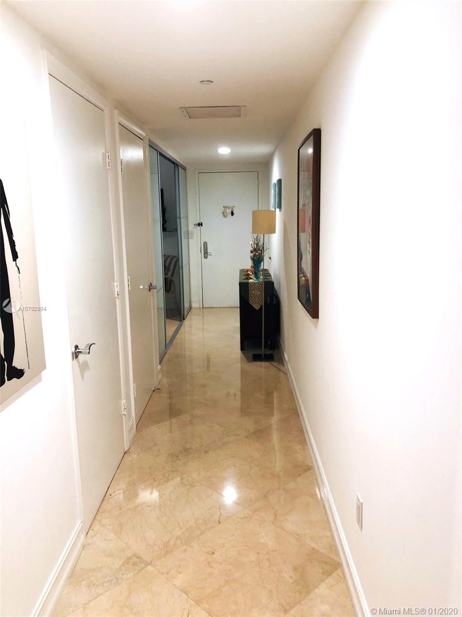 See details 4812 1 / 1 844 sq. ft. $ 2020-01-02 0 Photo