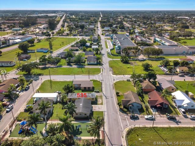 See details / 860 sq. ft. $ 2020-04-10 0 Photo