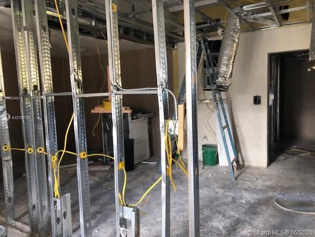 Ver detalles / 5206 sq. ft. $ 2020-08-10 0 foto