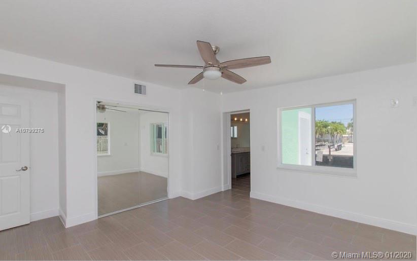 See details / 2134 sq. ft. $ 2020-11-27 0 Photo