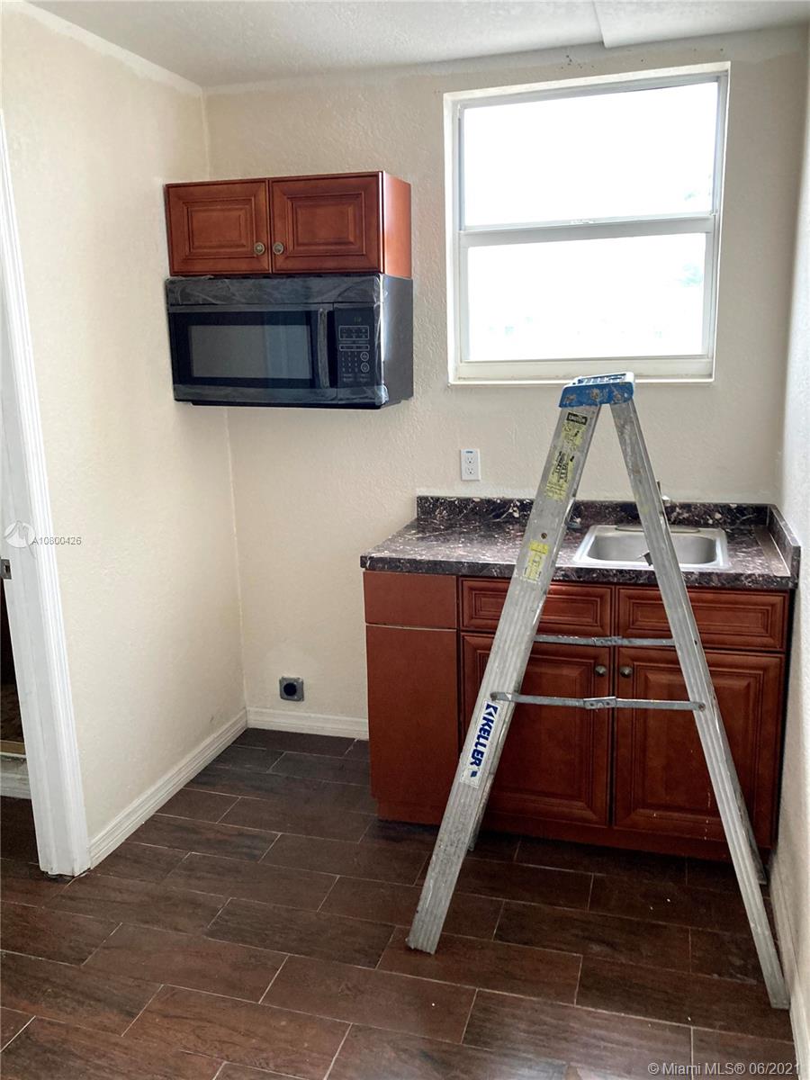 See details / 14550 sq. ft. $ 2021-02-03 0 Photo