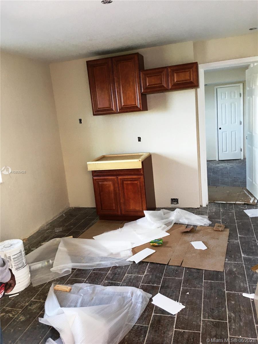 See details / 14550 sq. ft. $ 2021-02-03 0 Photo