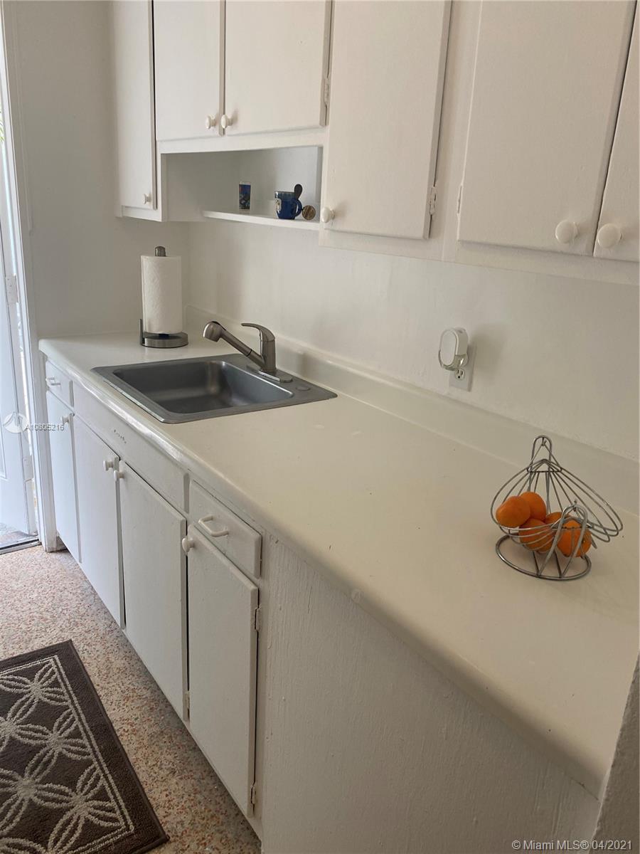 See details / 7074 sq. ft. $ 2021-04-20 0 Photo