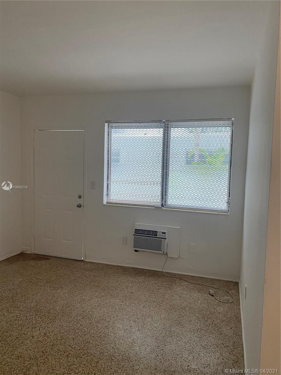 See details / 7074 sq. ft. $ 2021-04-20 0 Photo