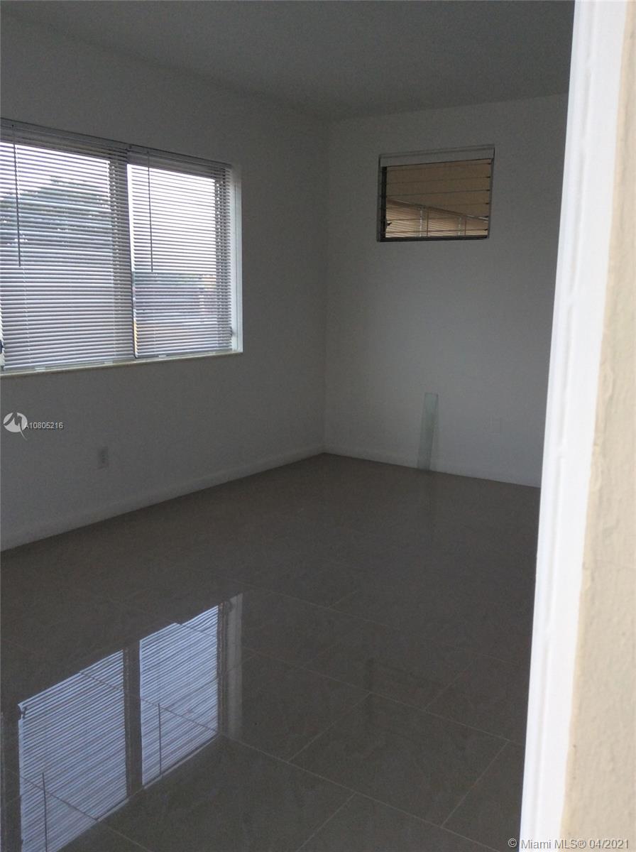 See details / 7074 sq. ft. $ 2021-04-20 0 Photo