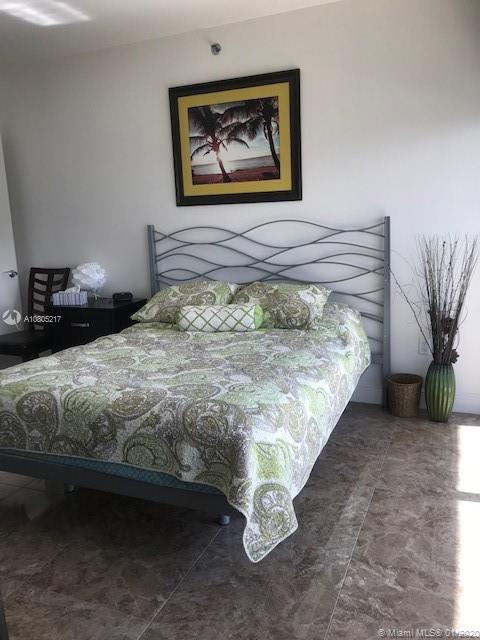 Ver detalles 4406 2 / 2 1458 sq. ft. $ 2020-01-22 0 foto