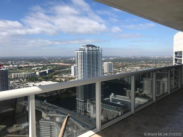 Ver detalles 4406 2 / 2 1458 sq. ft. $ 2020-01-22 0 foto