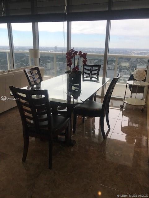 Ver detalles 4406 2 / 2 1458 sq. ft. $ 2020-01-22 0 foto