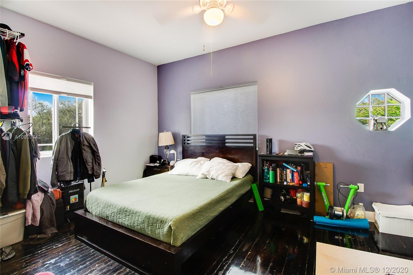 See details / 2016 sq. ft. $ 2020-09-09 0 Photo