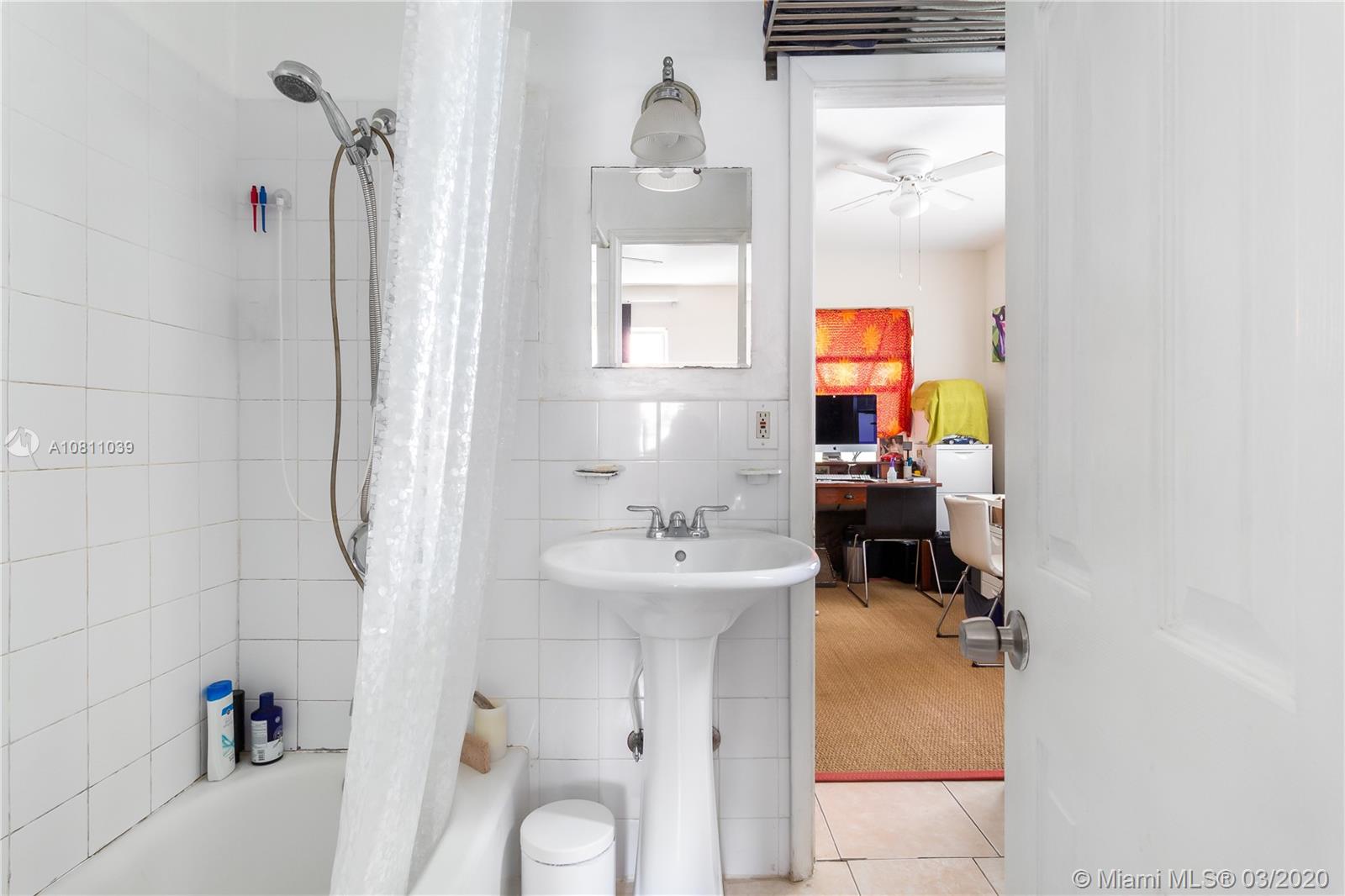 See details / 373 sq. ft. $ 2021-01-05 0 Photo