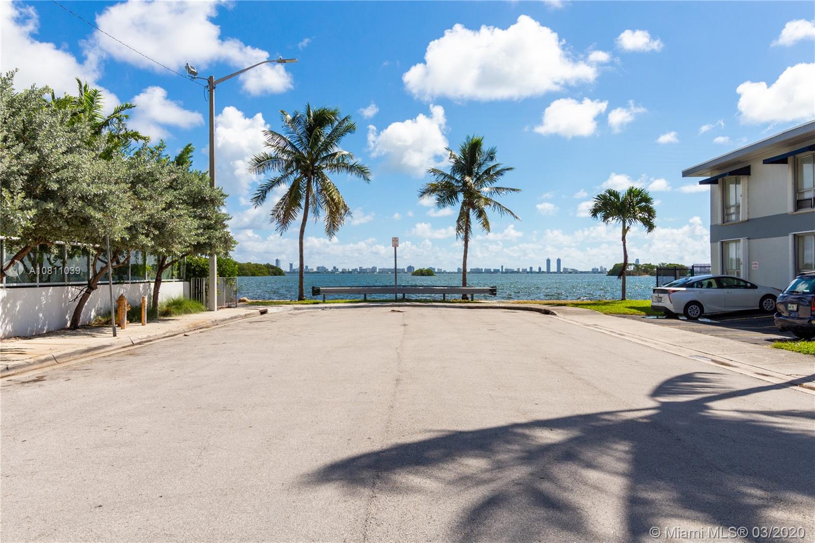 See details / 373 sq. ft. $ 2021-01-05 0 Photo