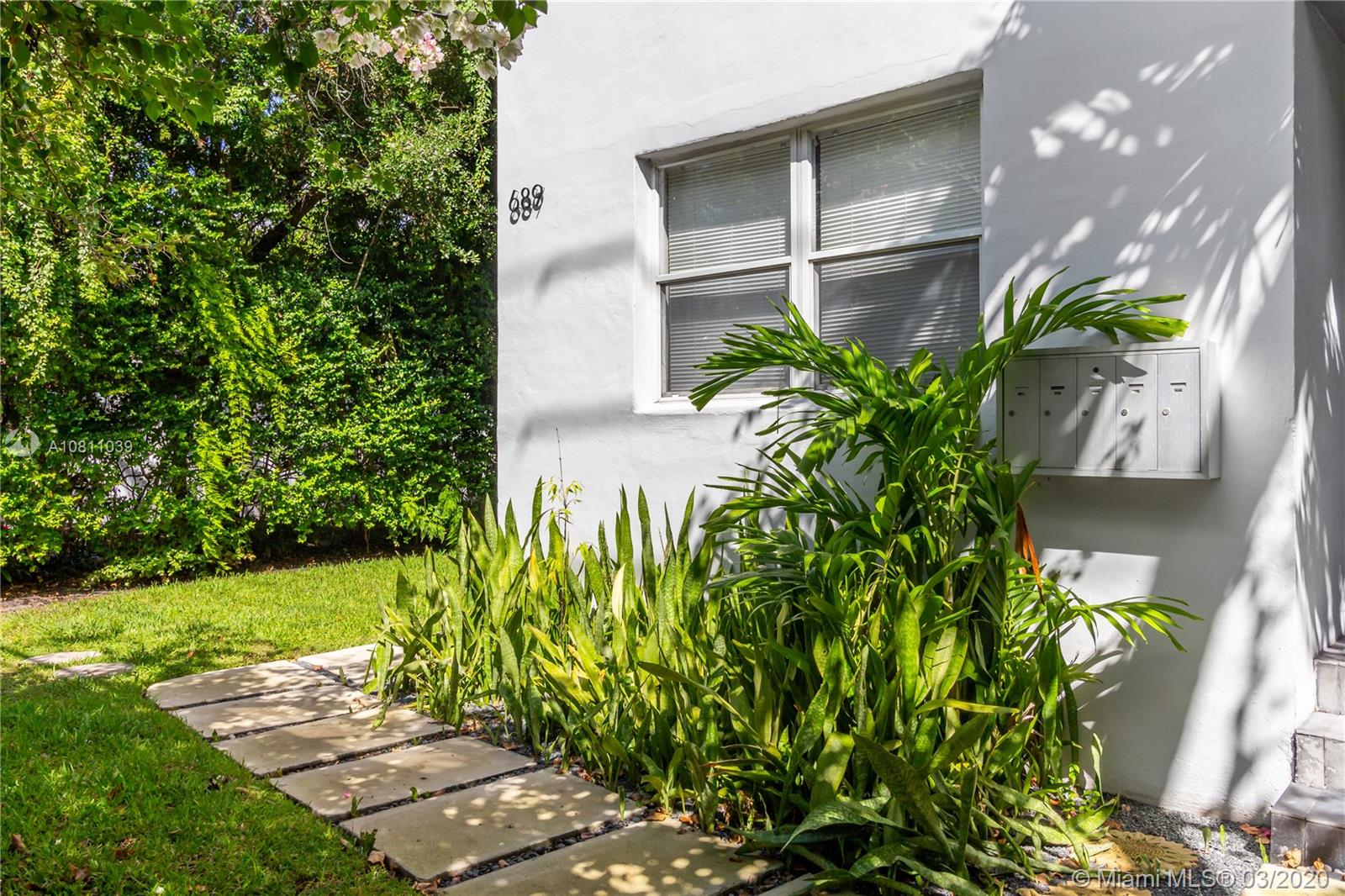 See details / 373 sq. ft. $ 2021-01-05 0 Photo