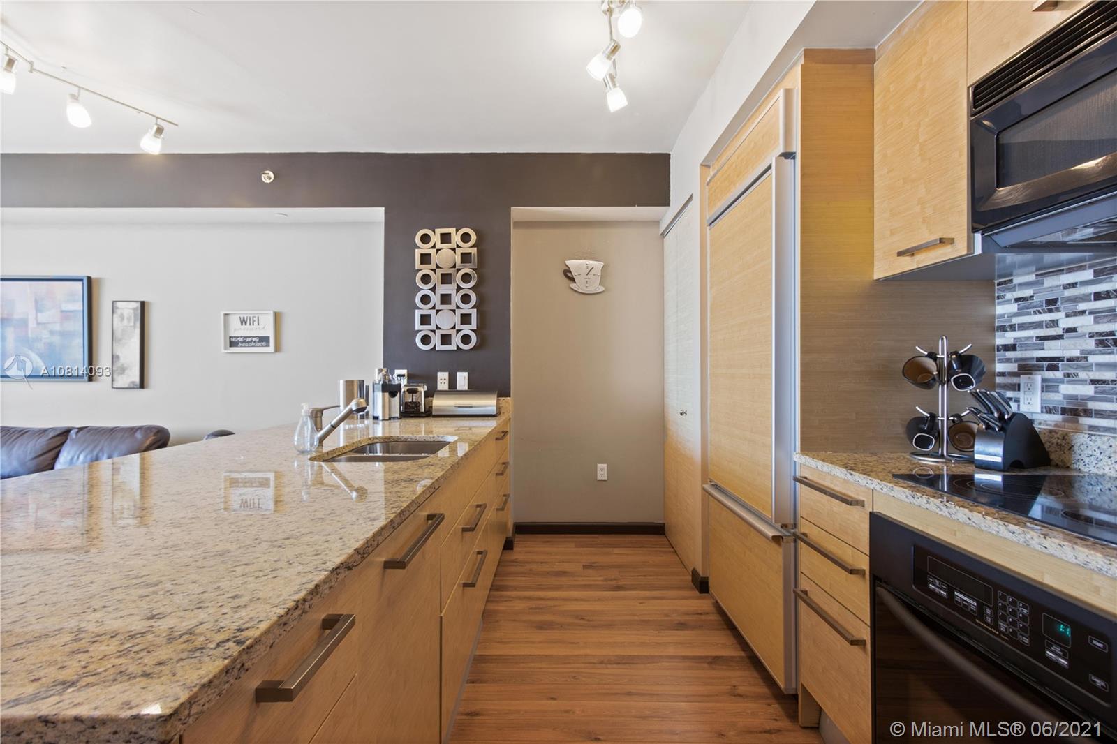 Ver detalles 2105 1 / 1 811 sq. ft. $ 2020-02-07 0 foto