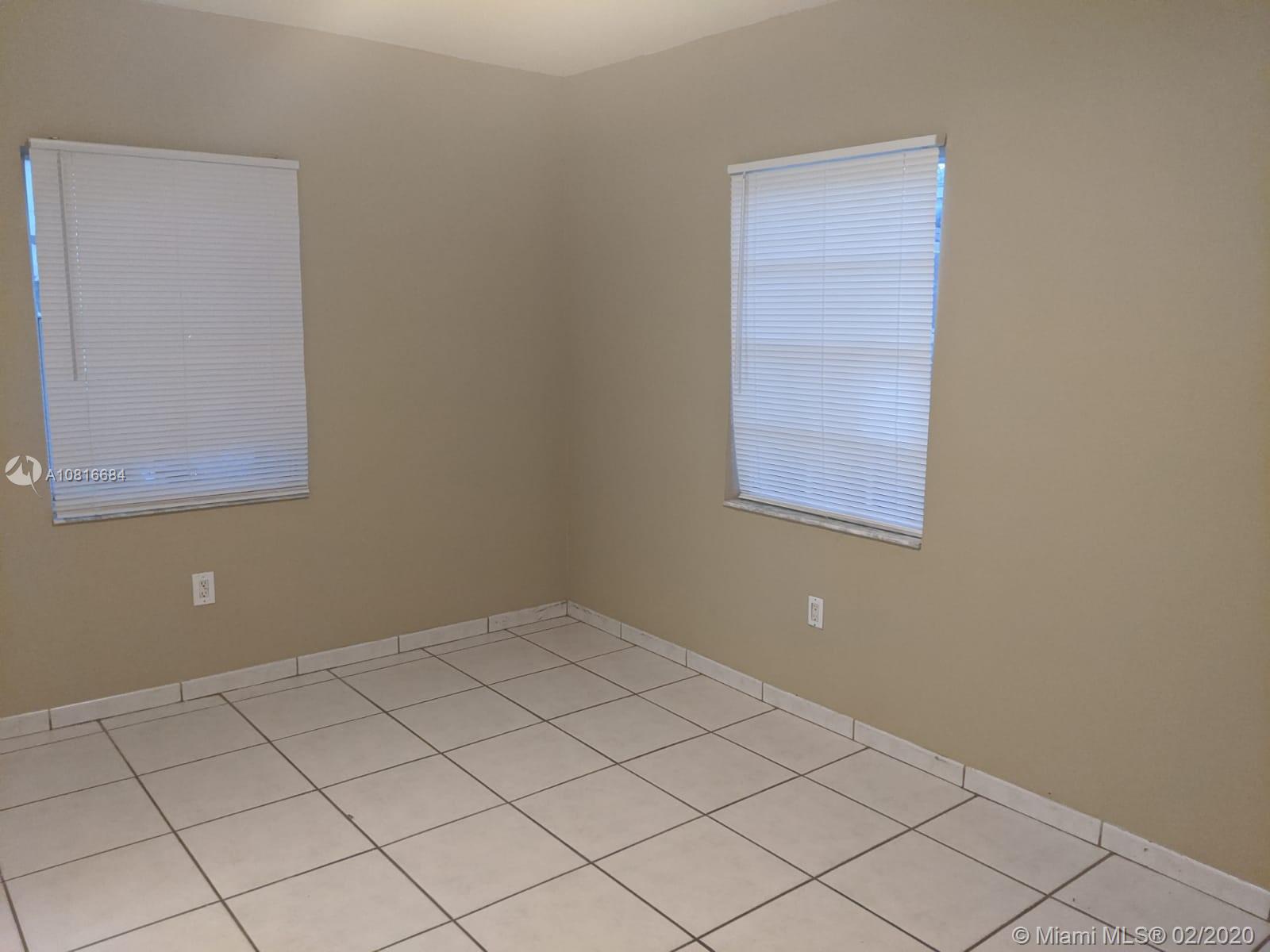 See details / 1627 sq. ft. $ 2020-12-07 0 Photo