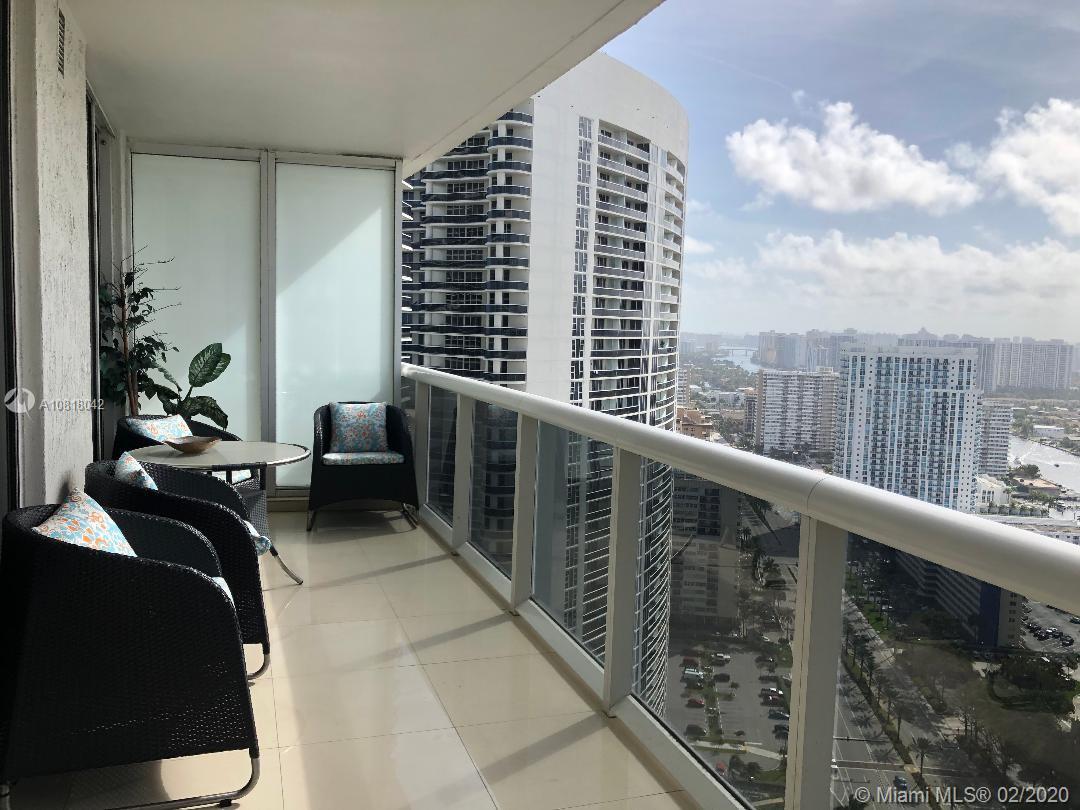 See details 3507 3 / 3 1571 sq. ft. $ 2020-09-23 0 Photo
