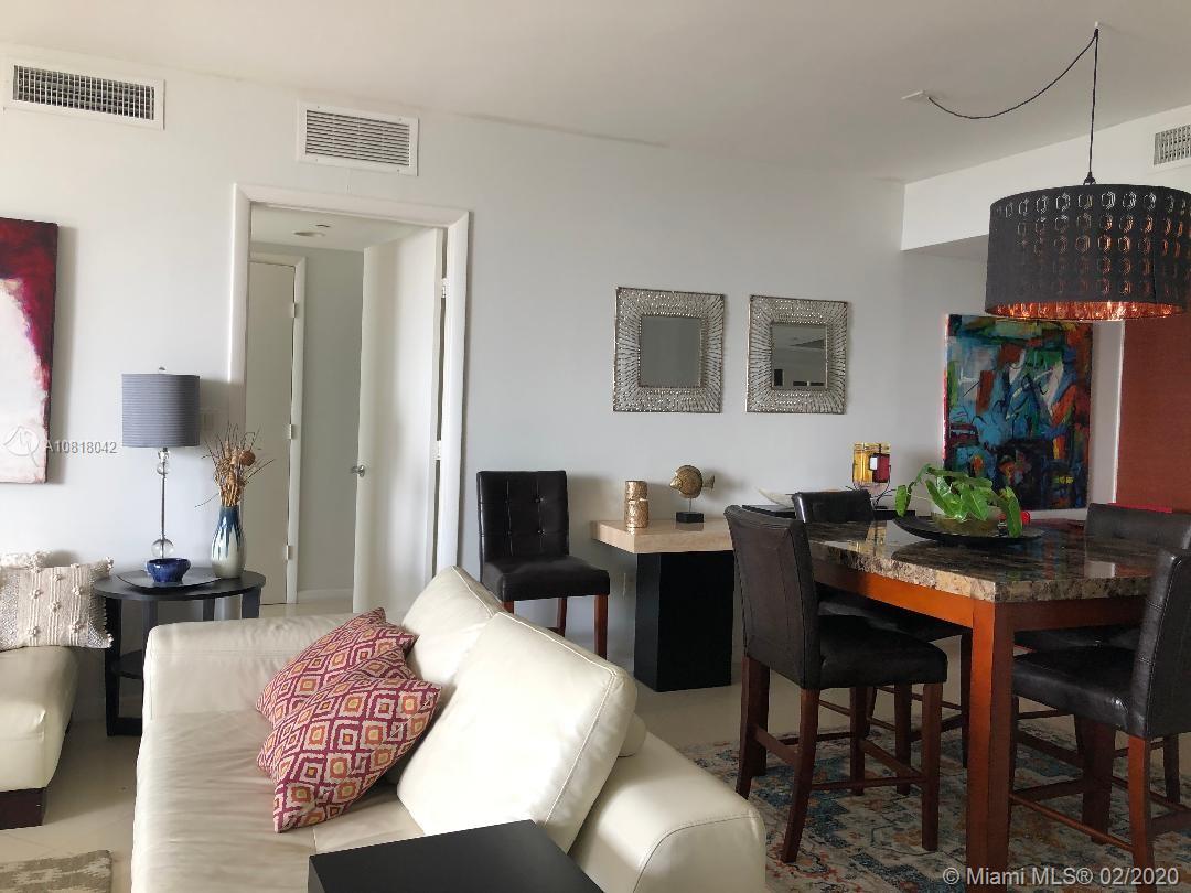 See details 3507 3 / 3 1571 sq. ft. $ 2020-09-23 0 Photo