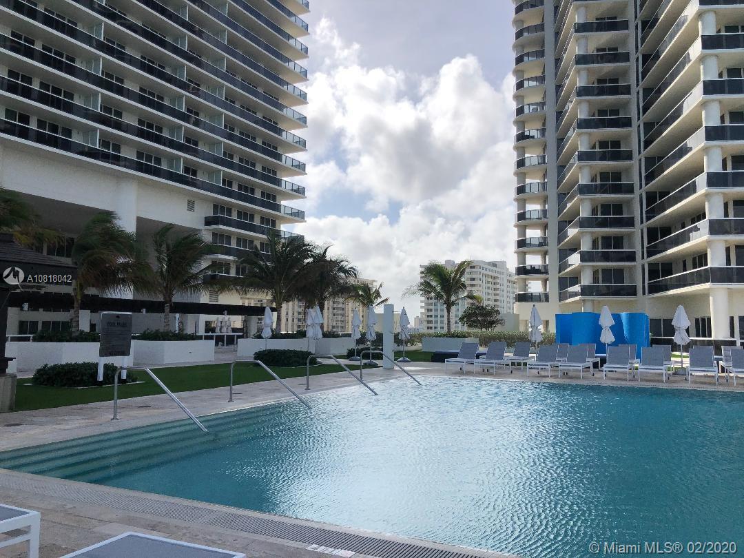 See details 3507 3 / 3 1571 sq. ft. $ 2020-09-23 0 Photo