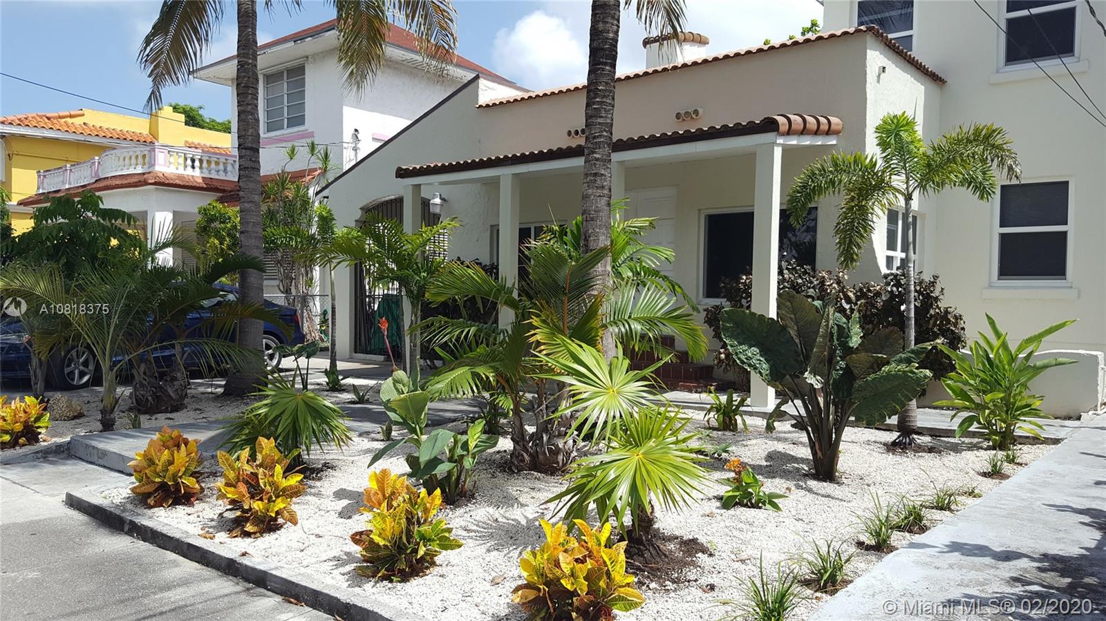 See details / 3303 sq. ft. $ 2020-02-14 0 Photo