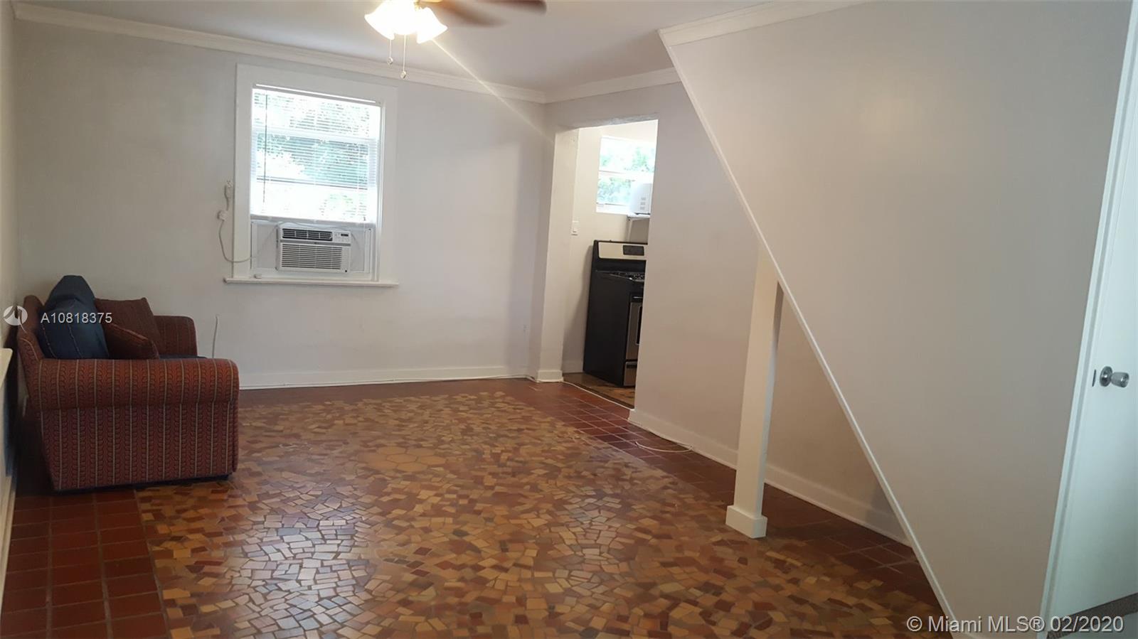 See details / 3303 sq. ft. $ 2020-02-14 0 Photo