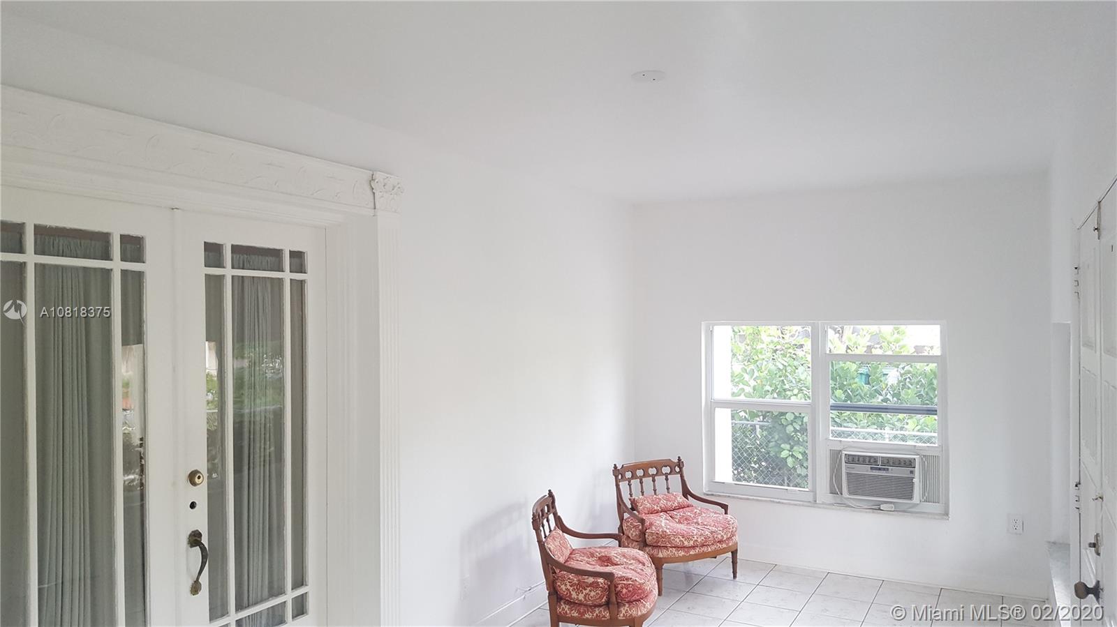 See details / 3303 sq. ft. $ 2020-02-14 0 Photo