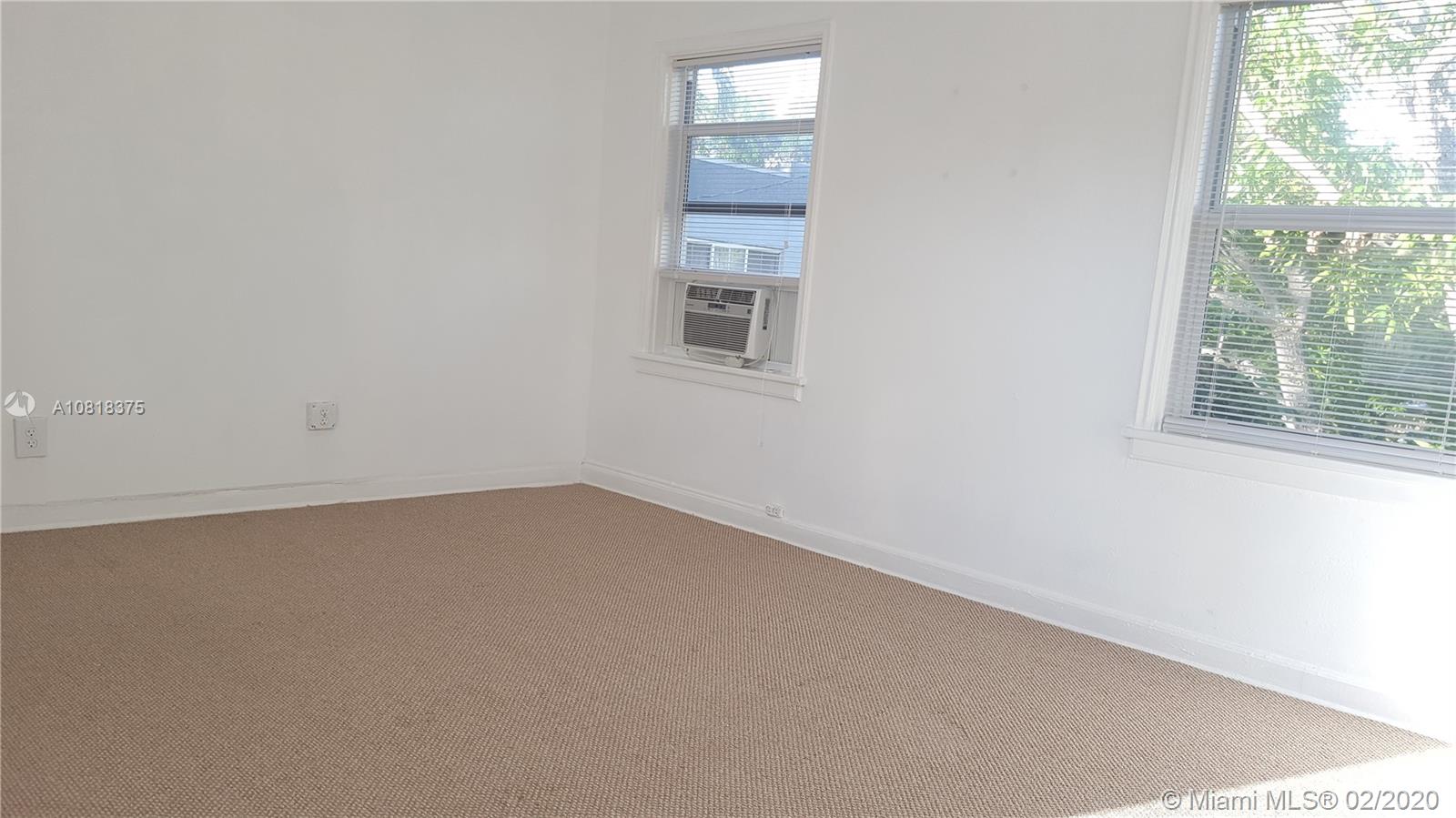 See details / 3303 sq. ft. $ 2020-02-14 0 Photo