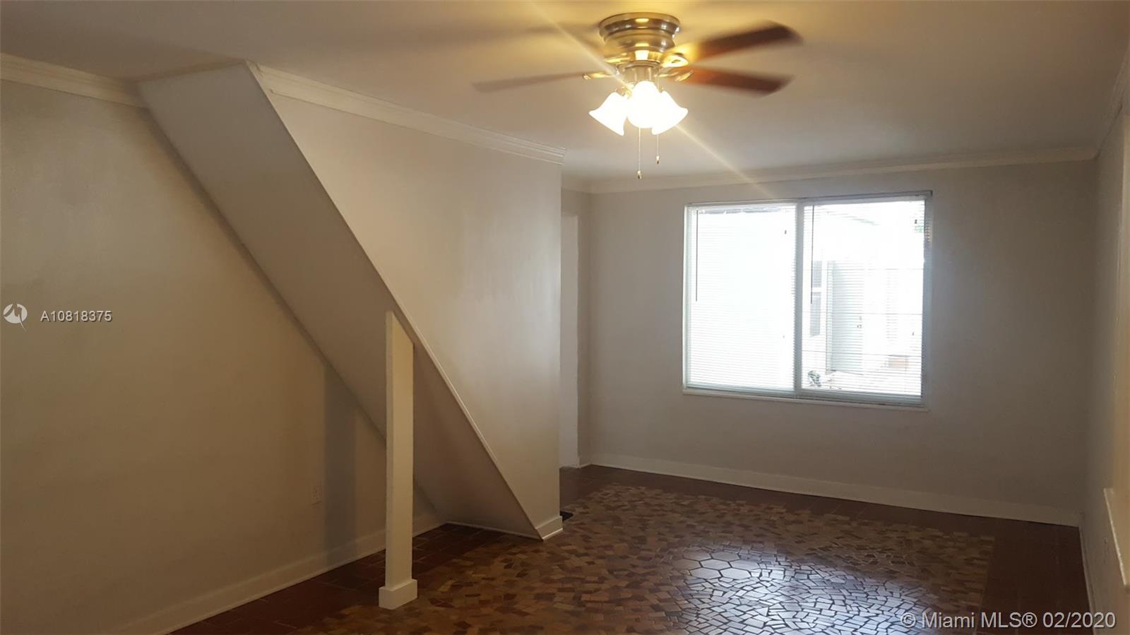 See details / 3303 sq. ft. $ 2020-02-14 0 Photo
