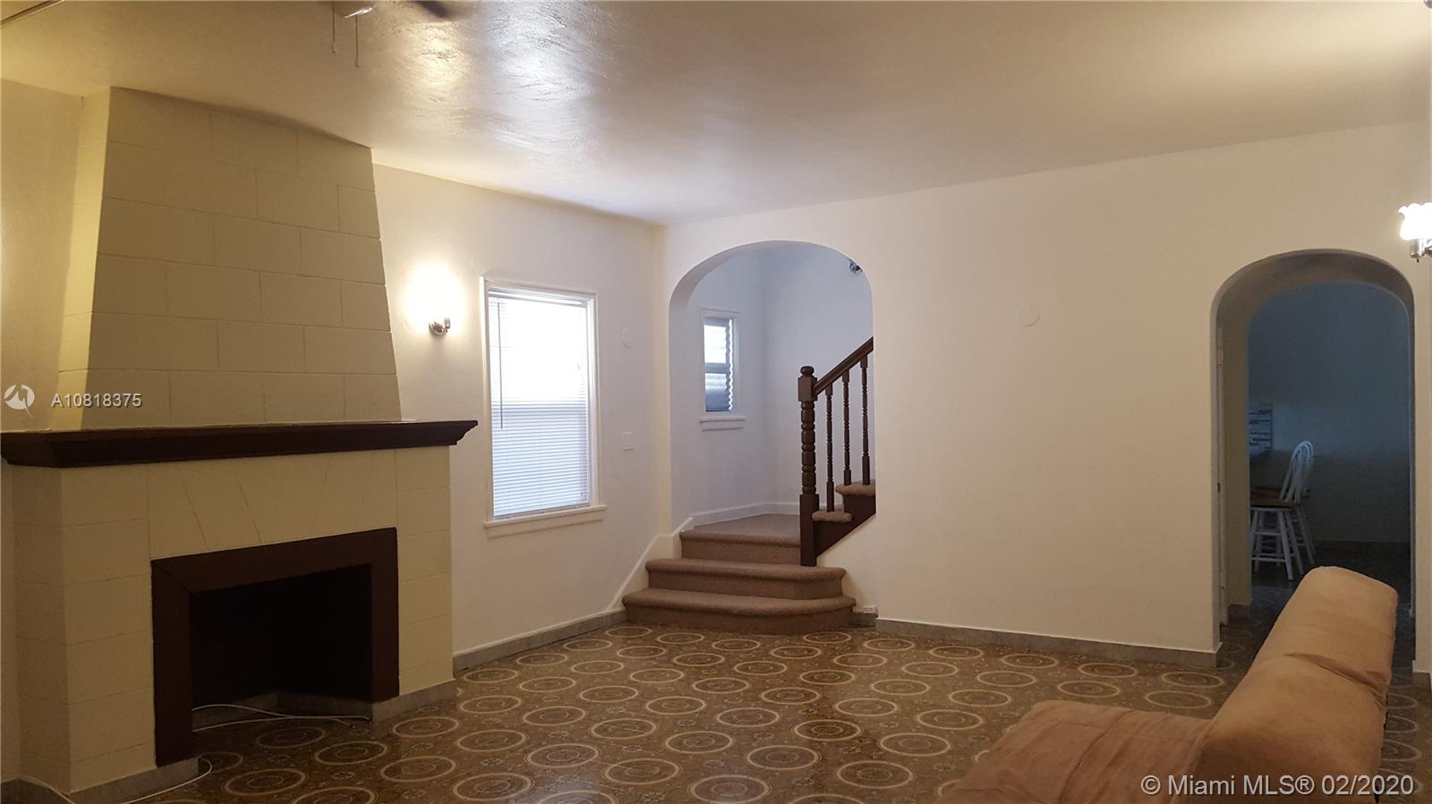 See details / 3303 sq. ft. $ 2020-02-14 0 Photo