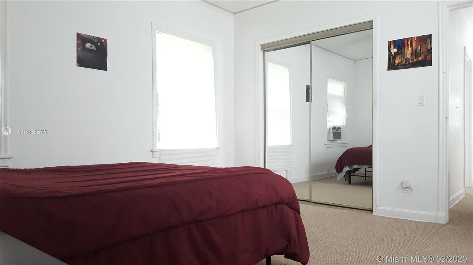 See details / 3303 sq. ft. $ 2020-02-14 0 Photo