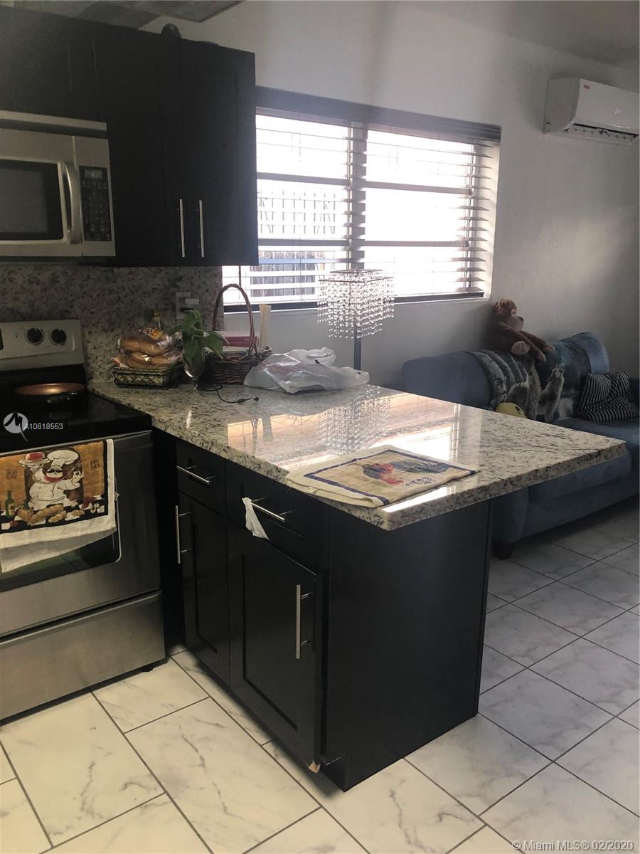 See details / 1886 sq. ft. $ 2020-02-14 0 Photo