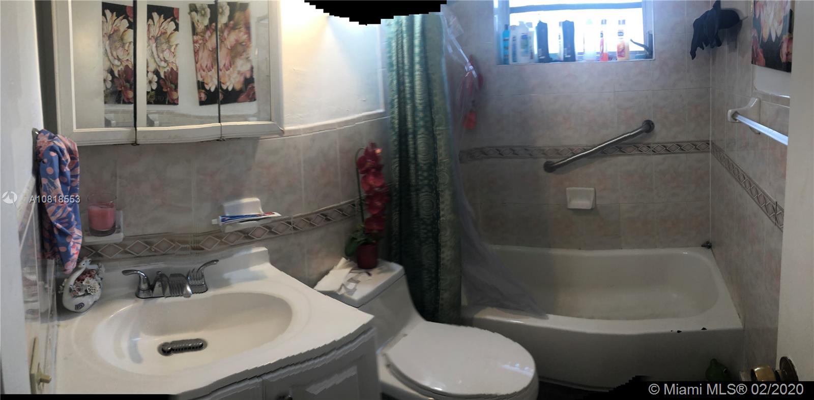 See details / 1886 sq. ft. $ 2020-02-14 0 Photo