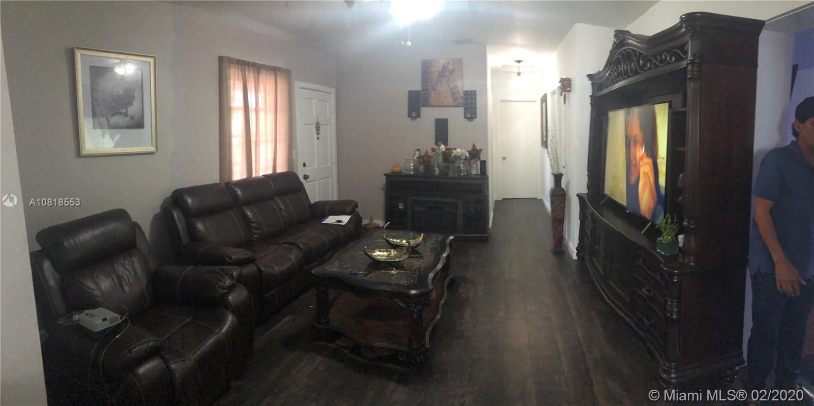 See details / 1886 sq. ft. $ 2020-02-14 0 Photo