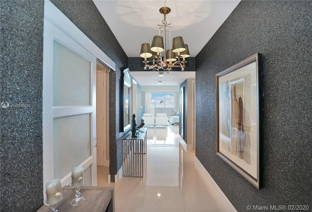 Ver detalles 1604 3 / 4 2078 sq. ft. $ 2020-02-17 0 foto