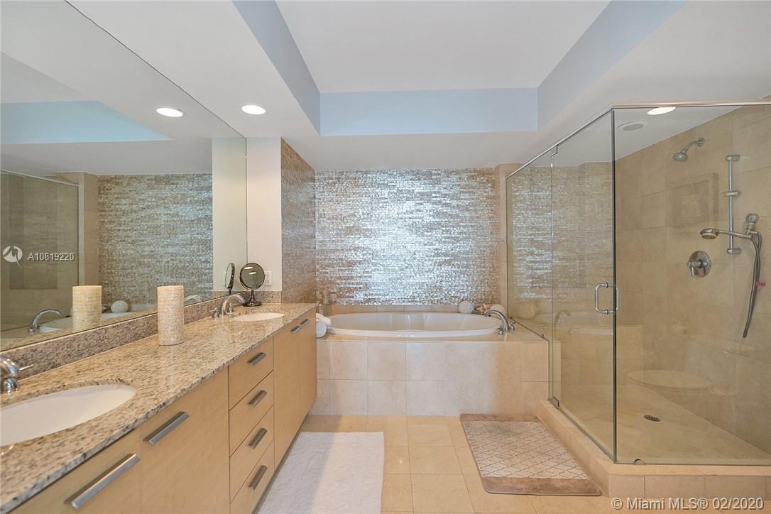 Ver detalles 1604 3 / 4 2078 sq. ft. $ 2020-02-17 0 foto