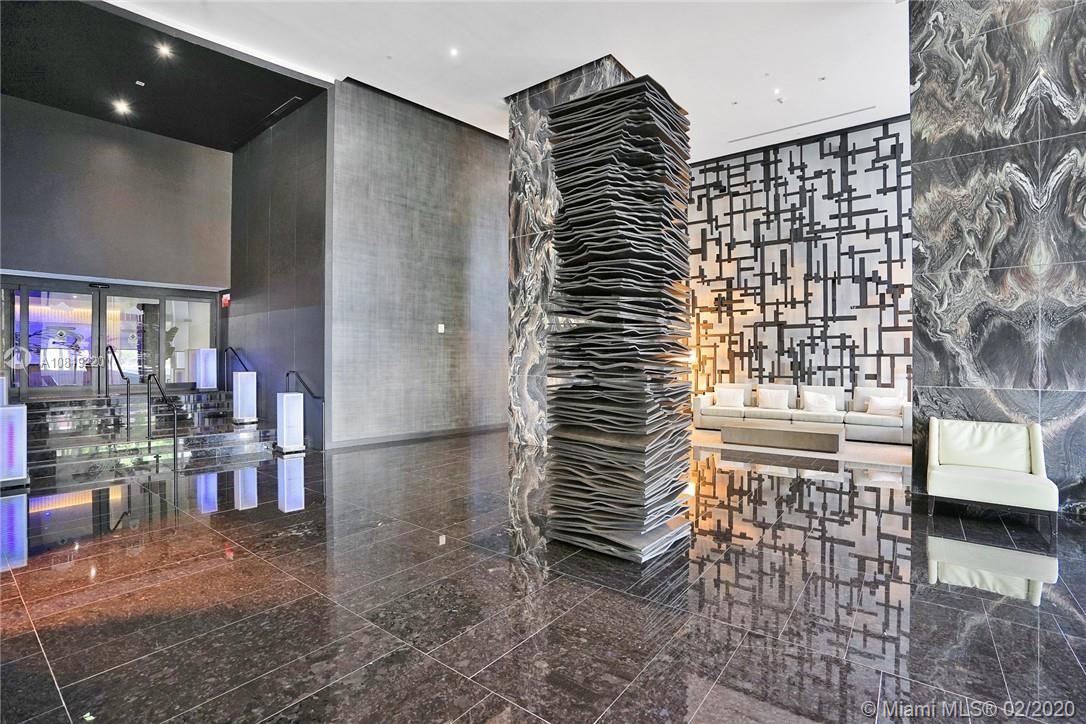 Ver detalles 1604 3 / 4 2078 sq. ft. $ 2020-02-17 0 foto