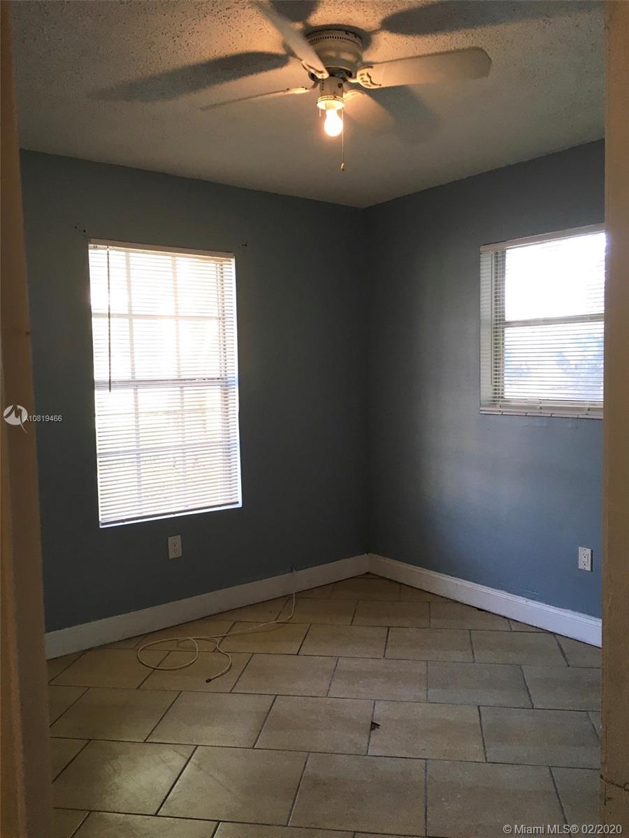 See details / 1700 sq. ft. $ 2020-02-17 0 Photo