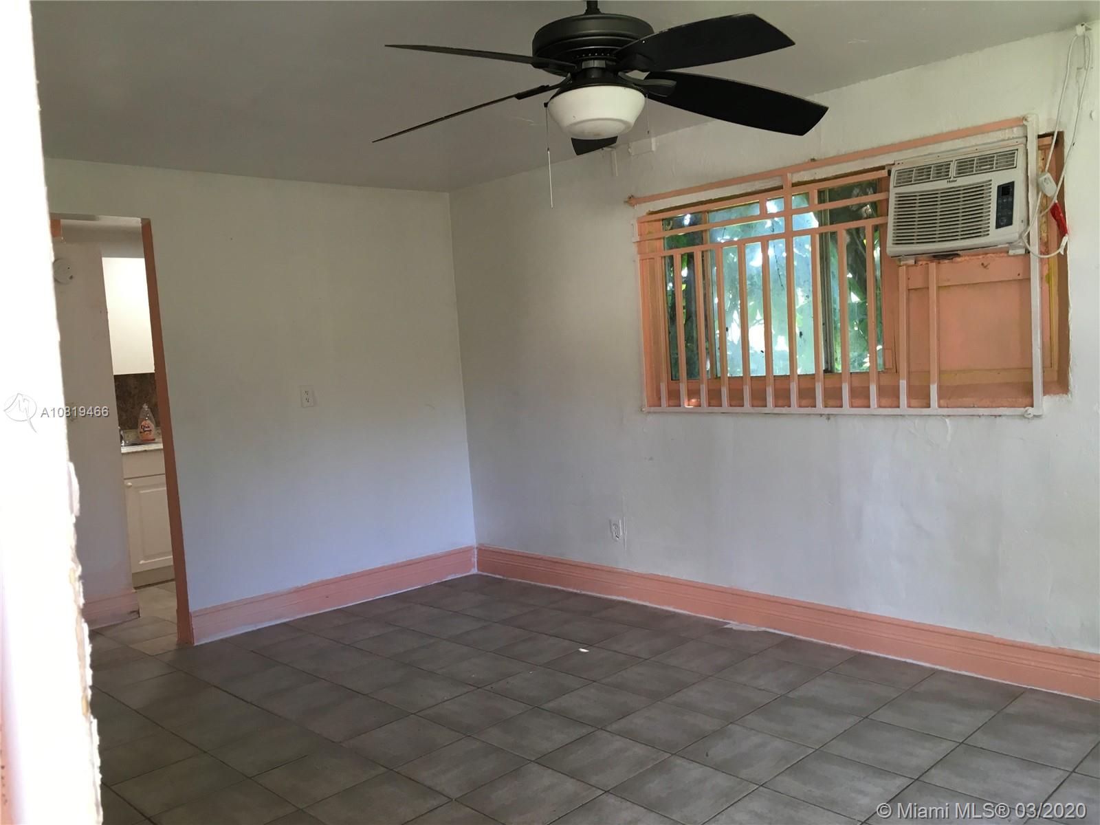 See details / 1700 sq. ft. $ 2020-02-17 0 Photo