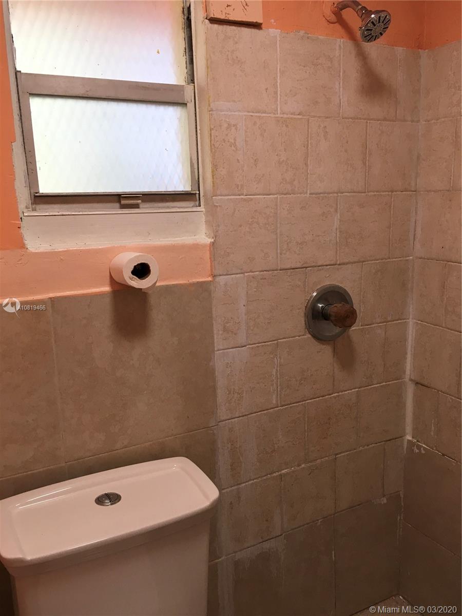See details / 1700 sq. ft. $ 2020-02-17 0 Photo
