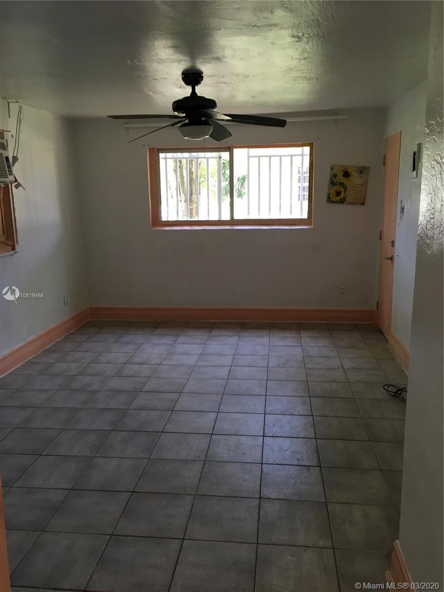 See details / 1700 sq. ft. $ 2020-02-17 0 Photo